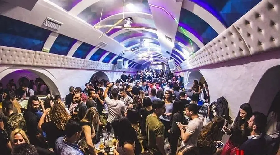Enigma Club em Santorini Enigma Club em Santorini
