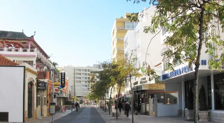 Avenida Tomás Cabreira Avenida Tomás Cabreira