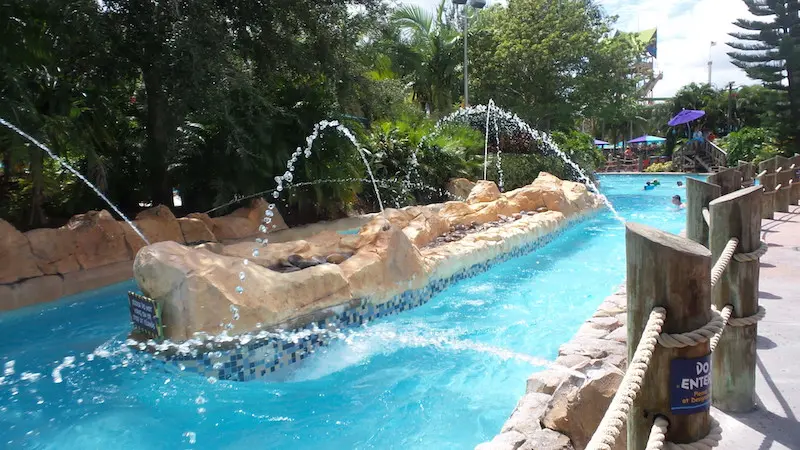 Roa’s Rapids no Parque Aquatica Roa’s Rapids no Parque Aquatica