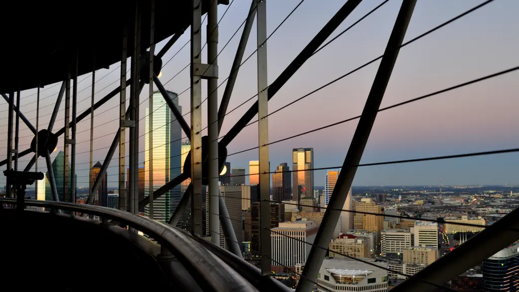 Vista de dentro da Reunion Tower em Dallas